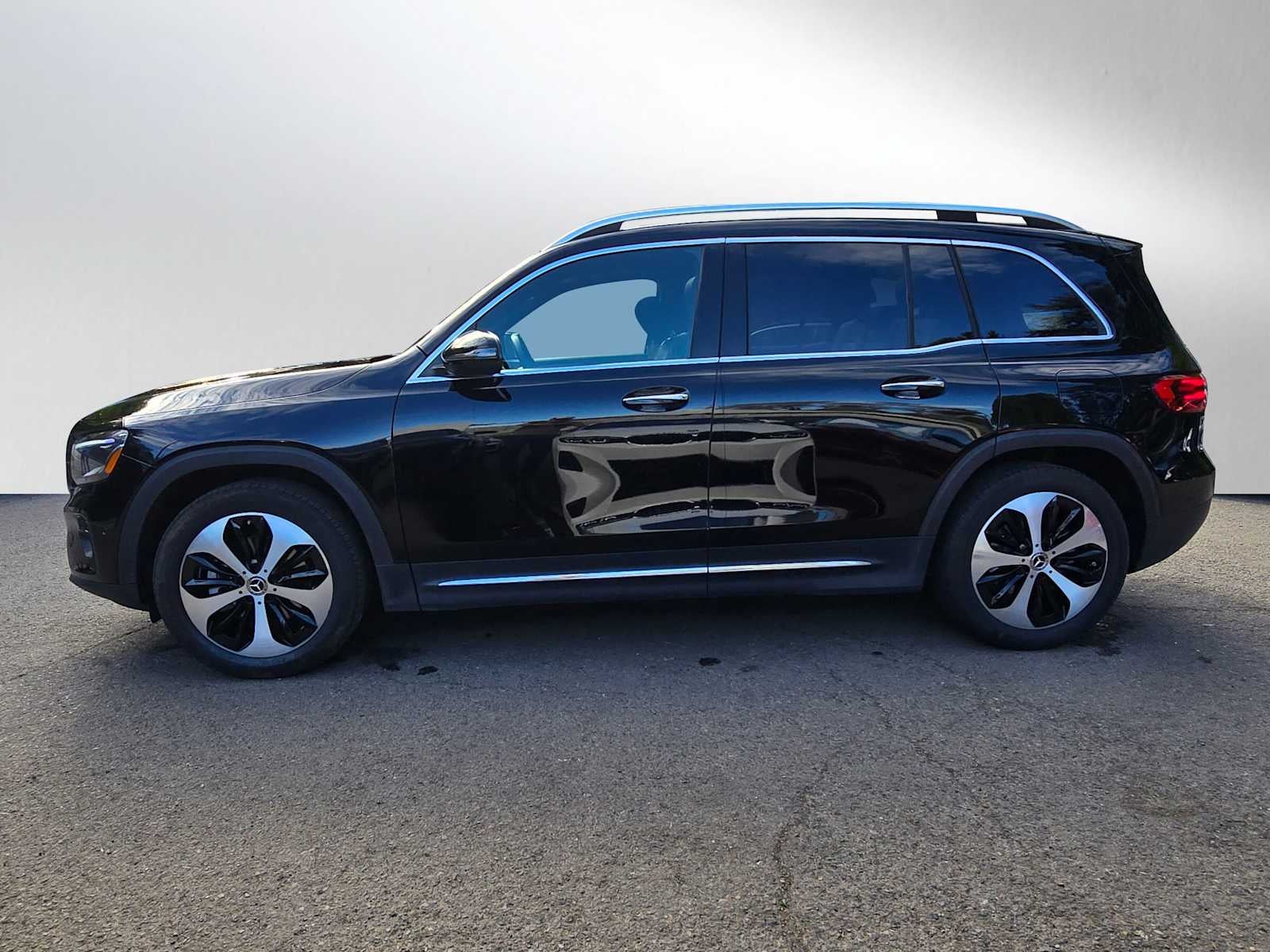 2025 Mercedes-Benz GLB 250 GLB 250