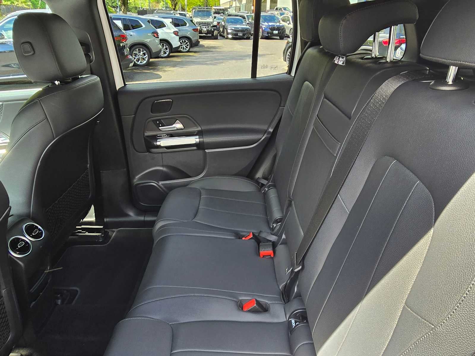 2024 Mercedes-Benz EQB 250+ EQB 250+