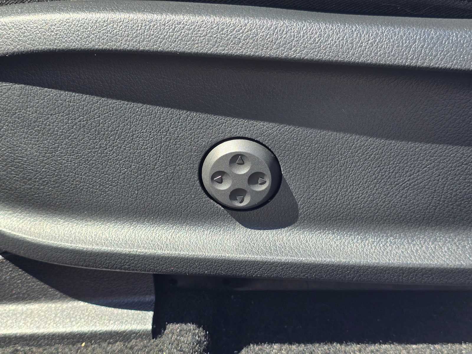 2024 Mercedes-Benz EQB 250+ EQB 250+