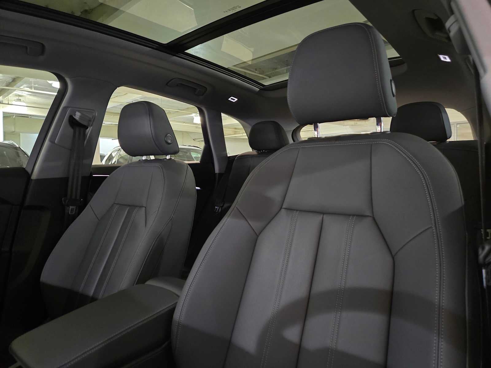 2025 Audi New Q5 Premium