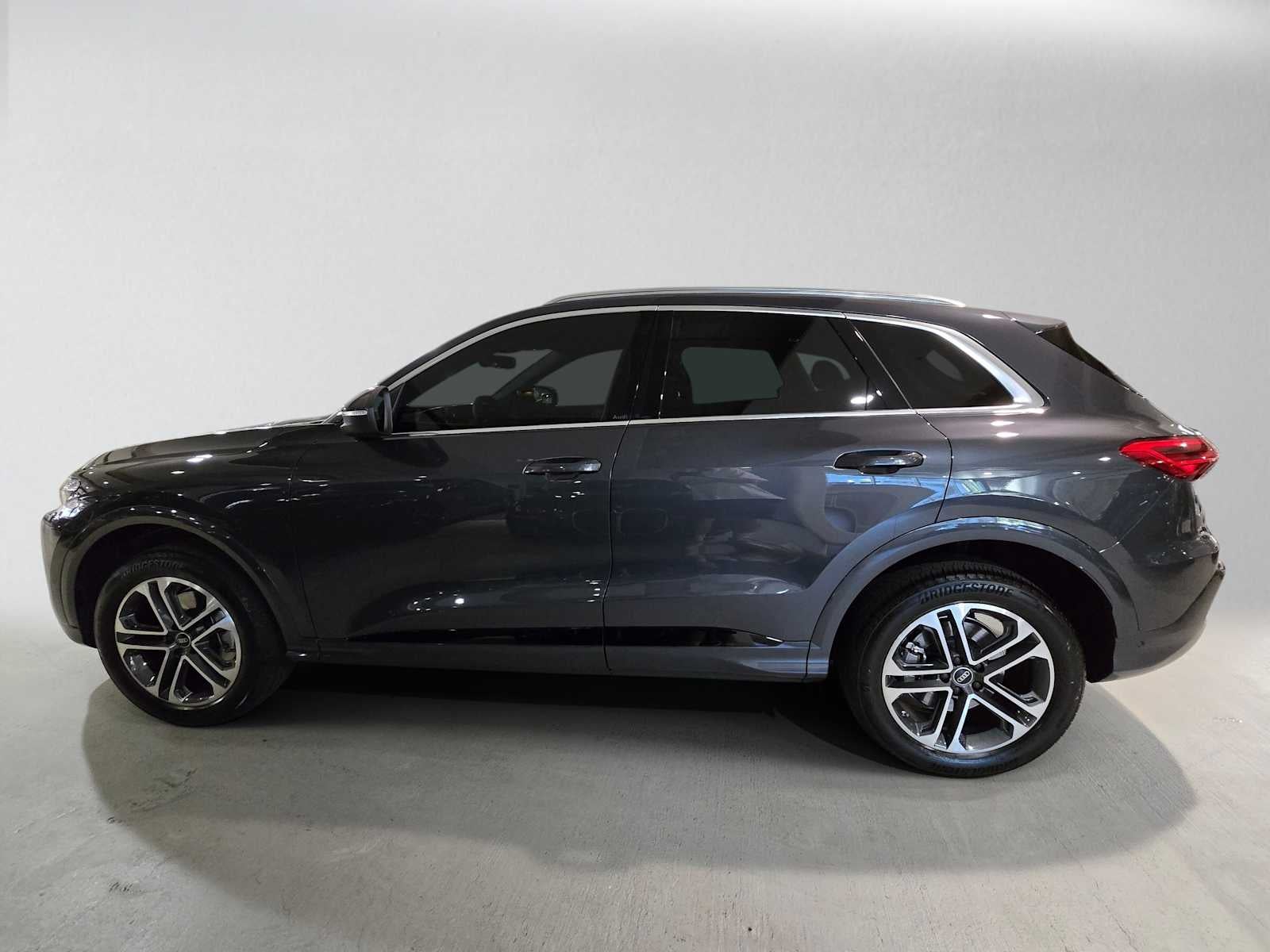 2025 Audi New Q5 Premium