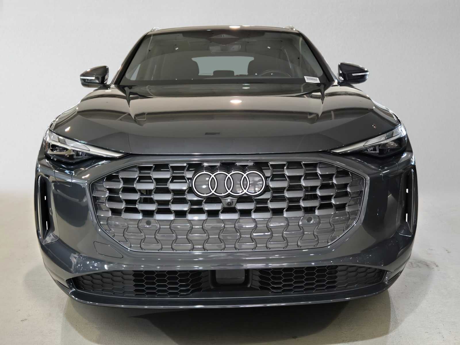 2025 Audi New Q5 Premium
