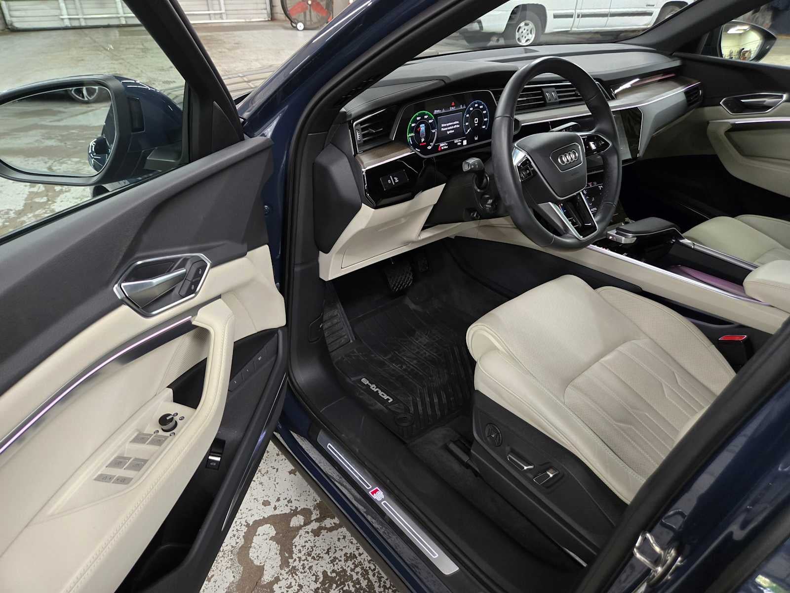2023 Audi e-tron Sportback S line Prestige