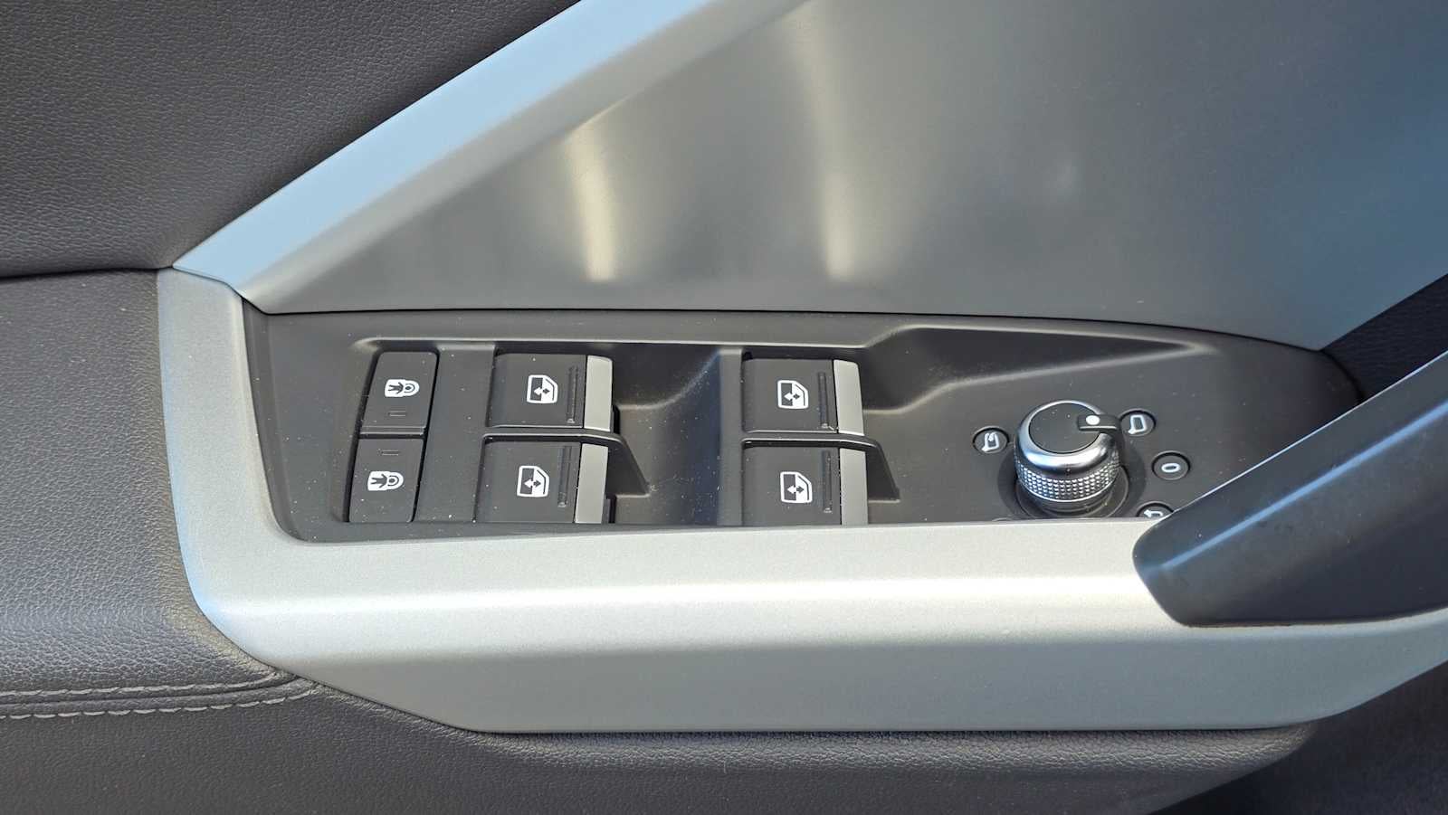 2021 Audi Q3 S line Premium