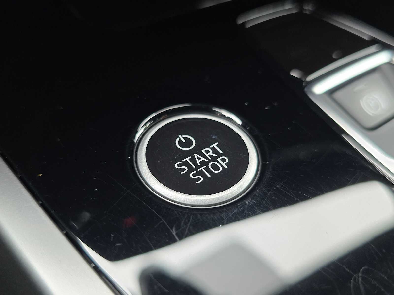 2022 Audi Q4 e-tron Prestige