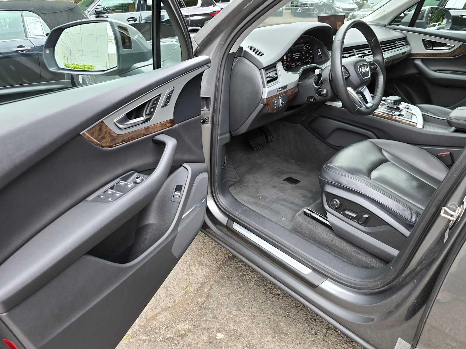 2018 Audi Q7 Premium Plus