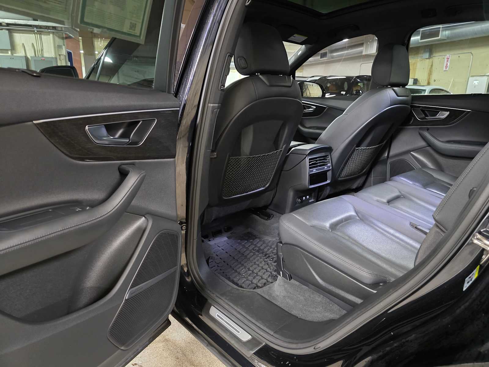 2021 Audi Q7 Premium Plus