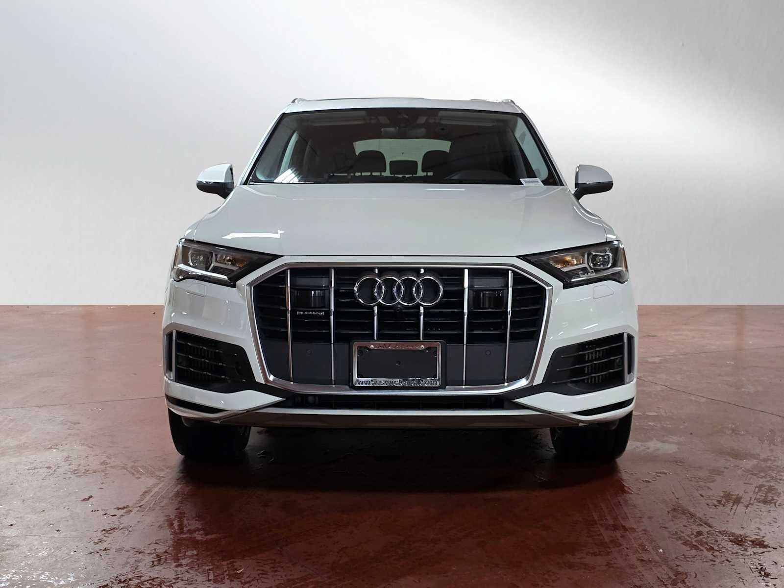 2023 Audi Q7 Premium Plus