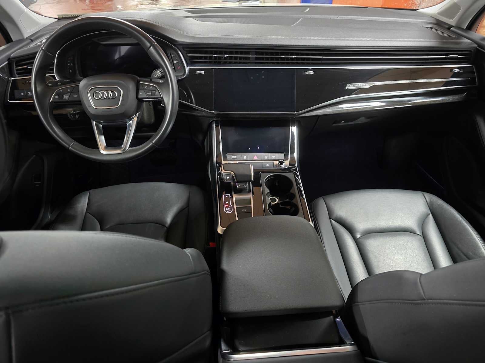 2023 Audi Q7 Premium Plus