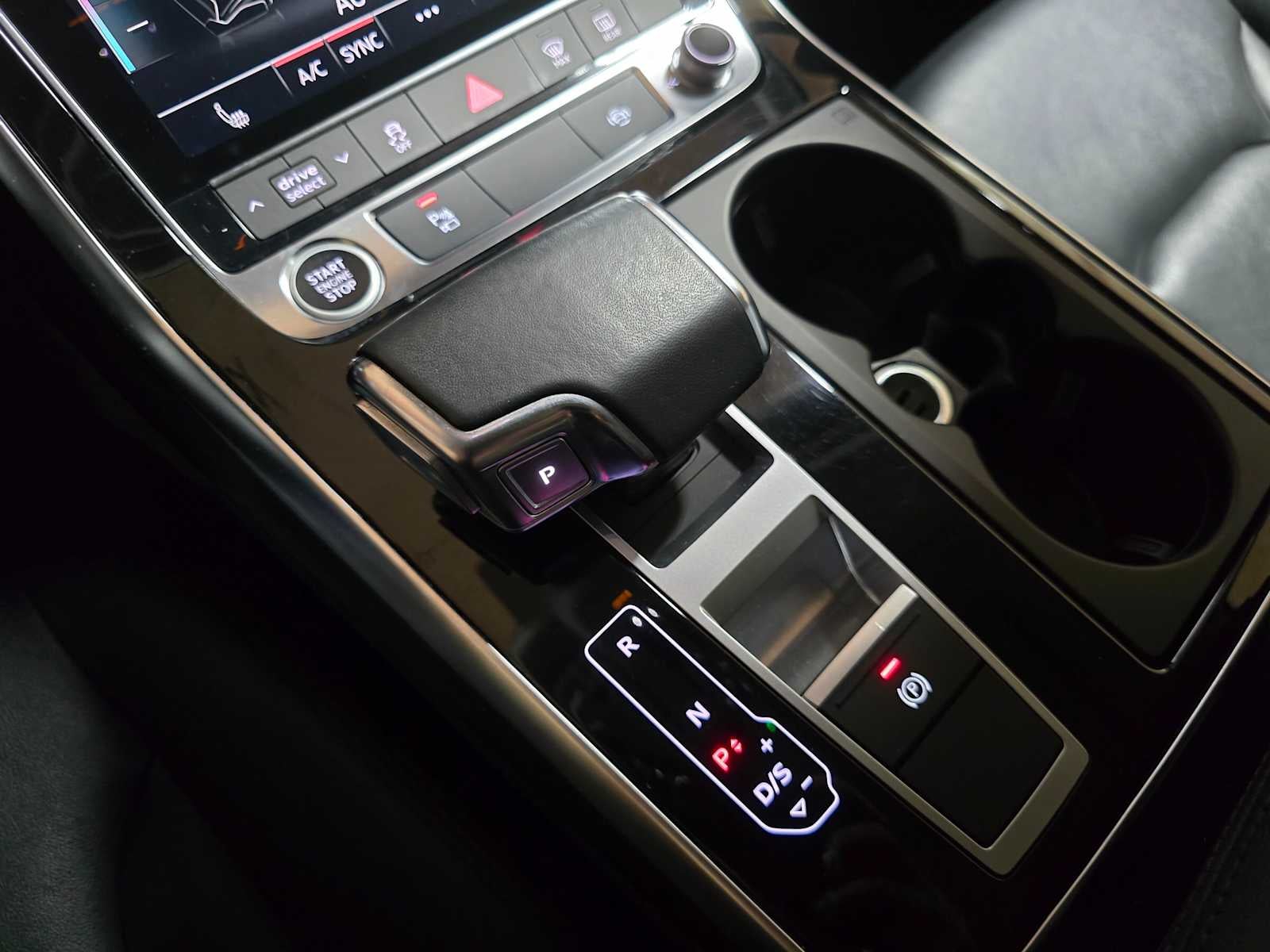 2023 Audi Q7 Premium Plus