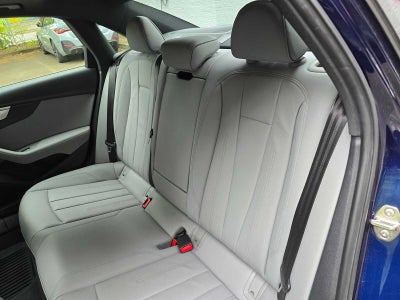 2022 Audi A4 Sedan S line Premium Plus