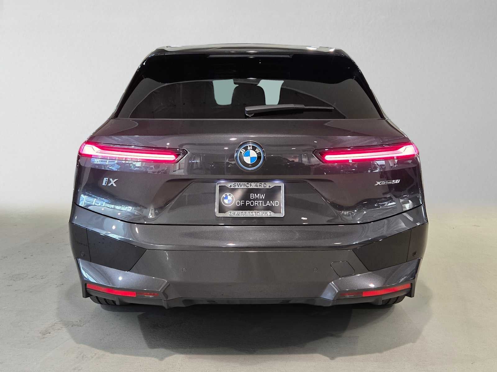 2024 BMW iX xDrive50