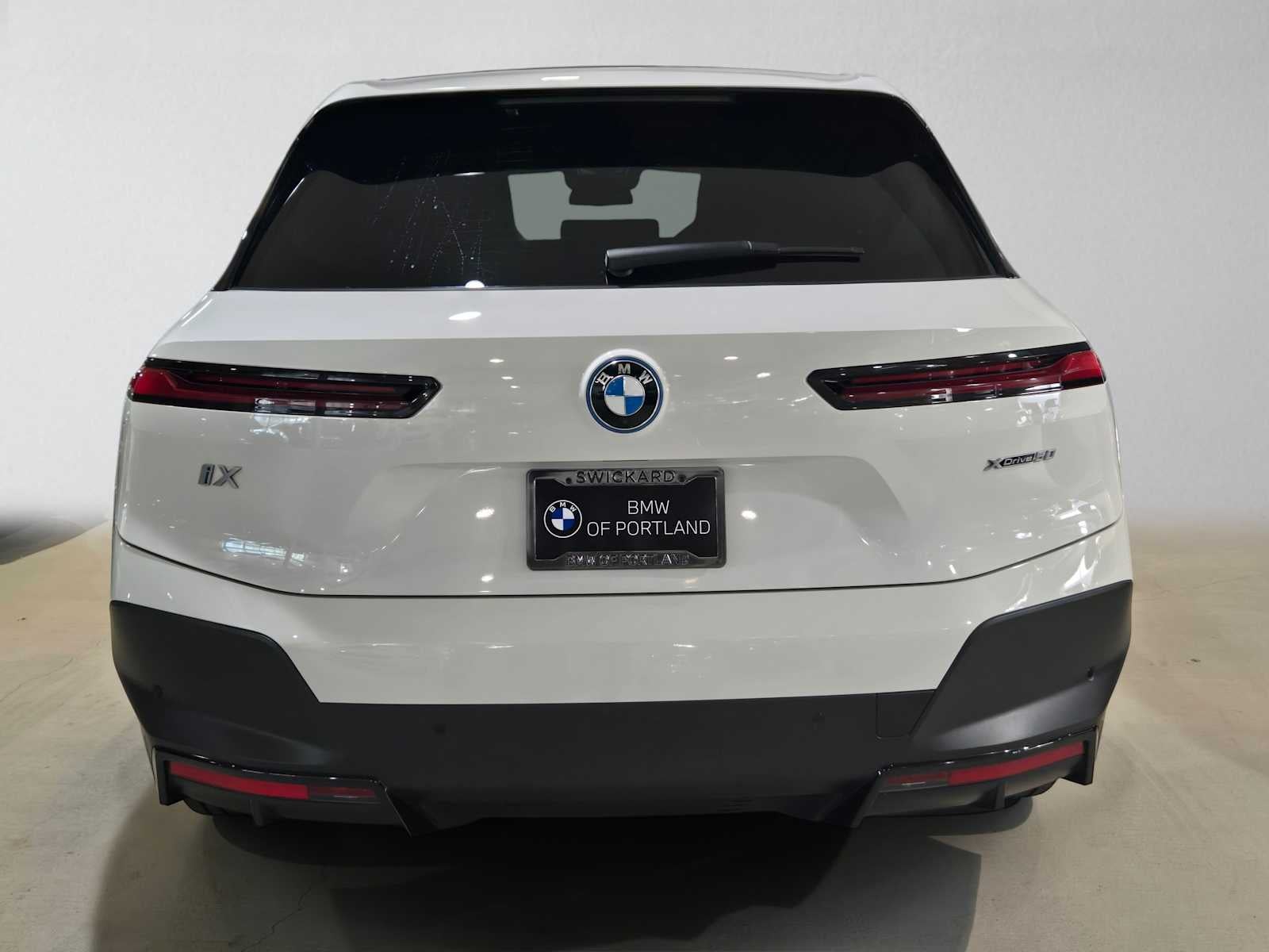 2024 BMW iX xDrive50
