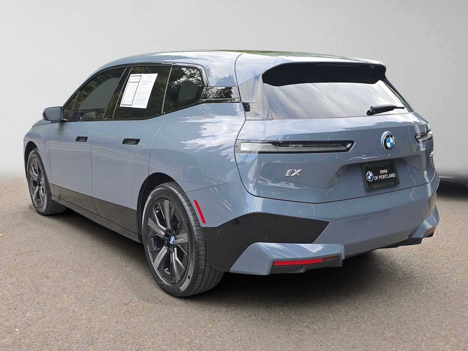 2024 BMW iX xDrive50