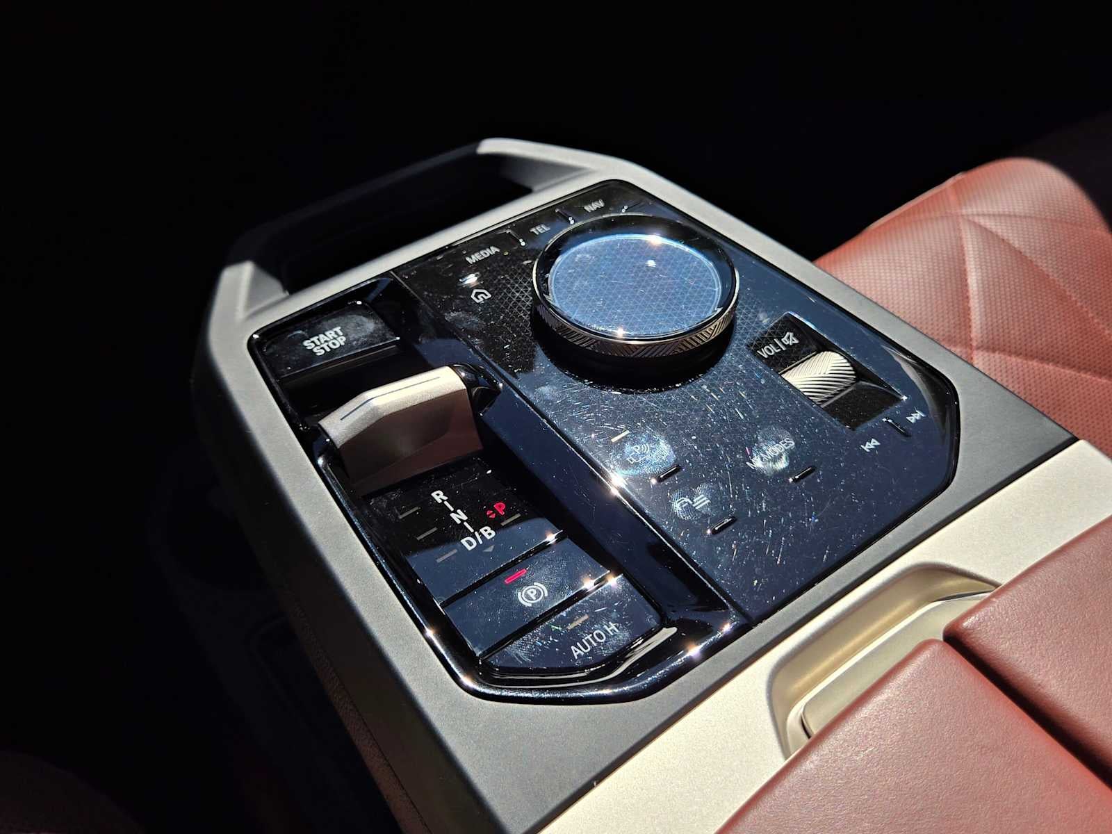 2024 BMW iX xDrive50