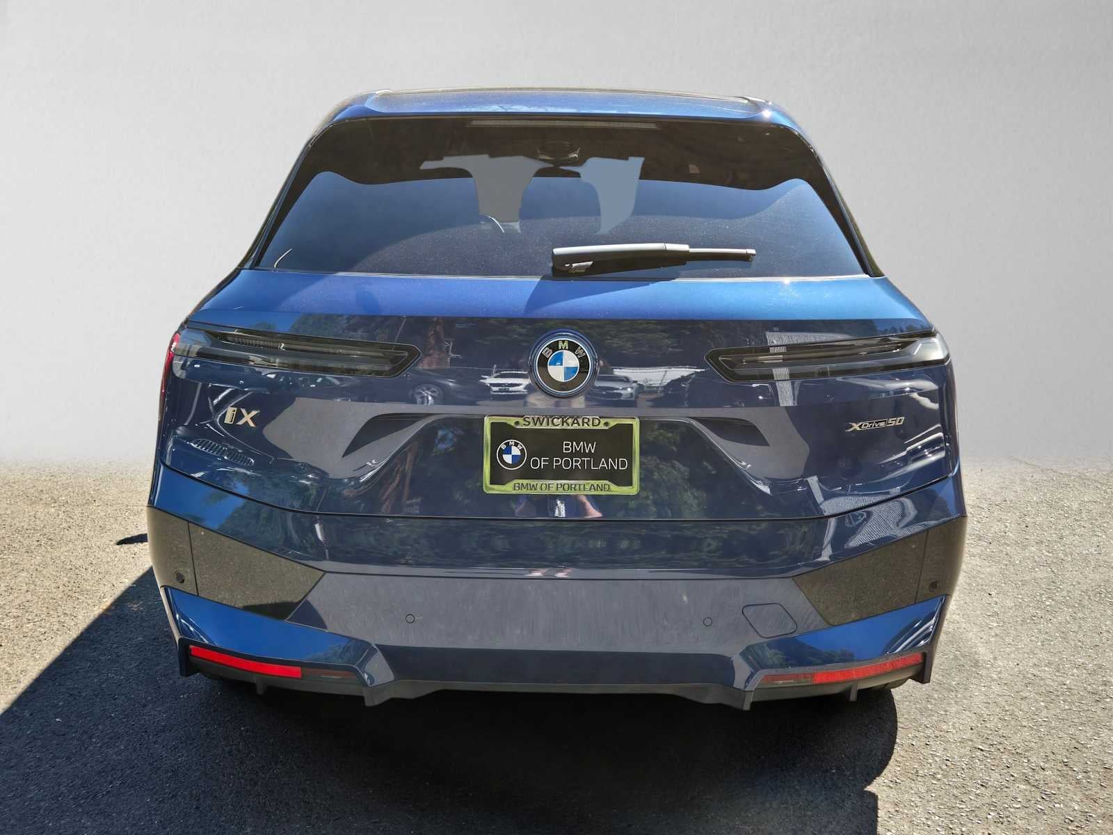 2024 BMW iX xDrive50