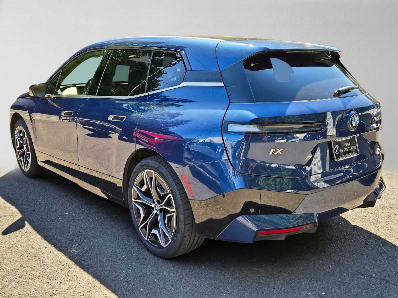 2024 BMW iX xDrive50