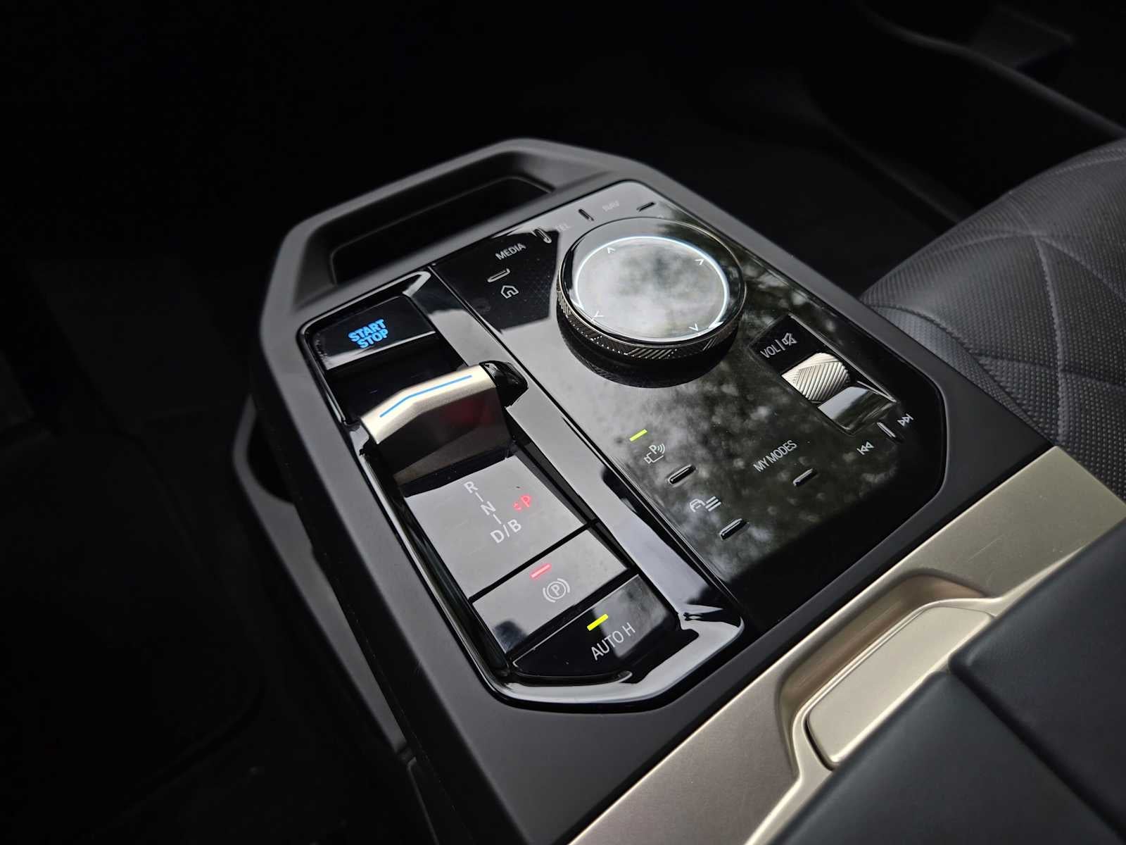 2023 BMW iX xDrive50 xDrive50