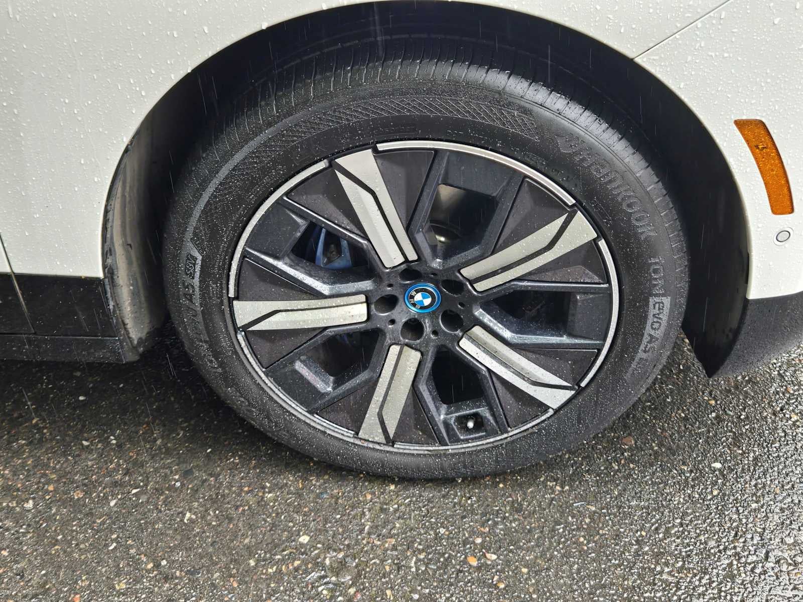 2023 BMW iX xDrive50 xDrive50