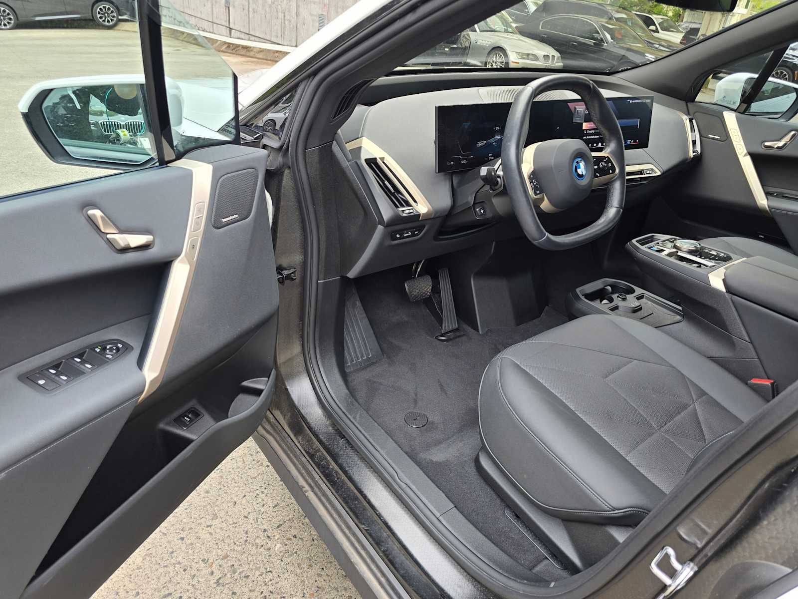 2024 BMW iX xDrive50 xDrive50