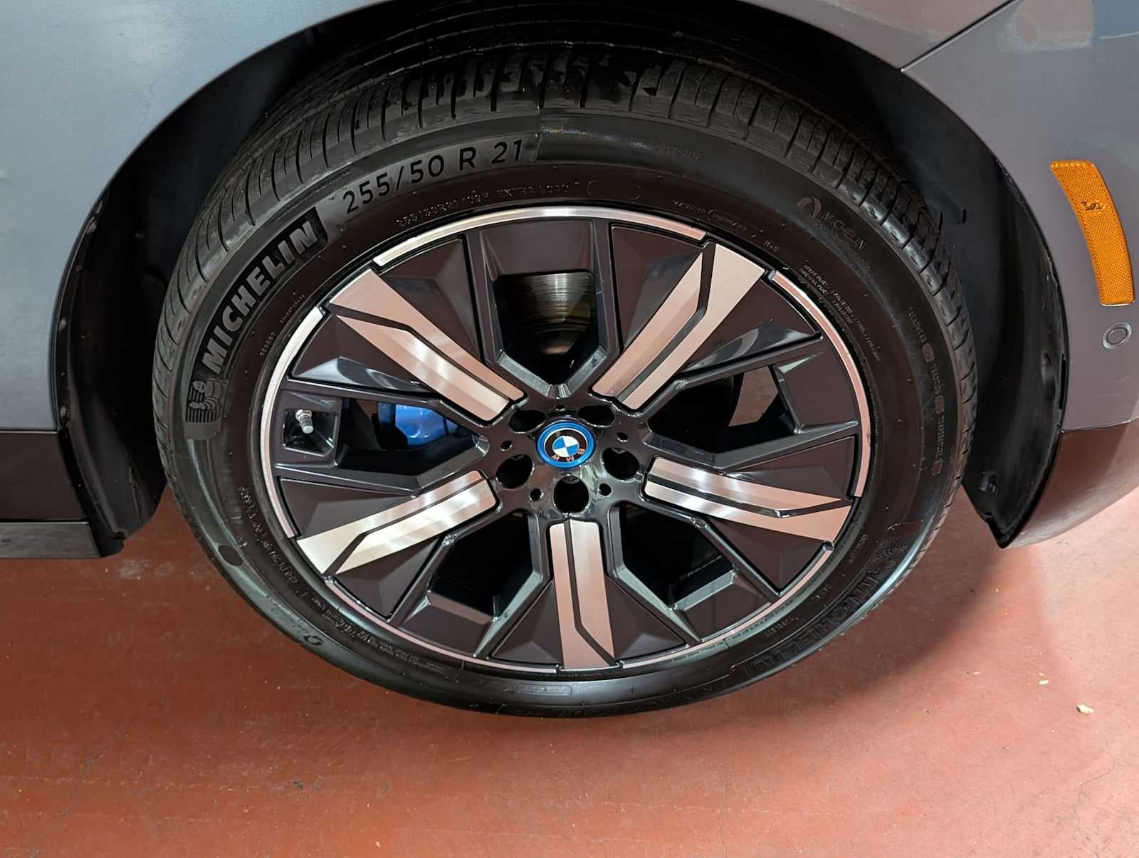 2024 BMW iX xDrive50
