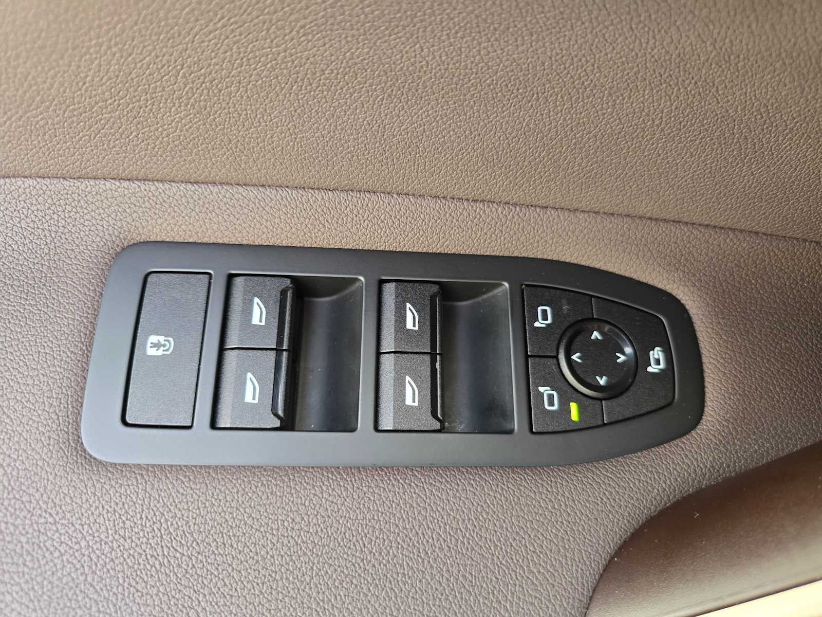 2023 BMW iX xDrive50 xDrive50