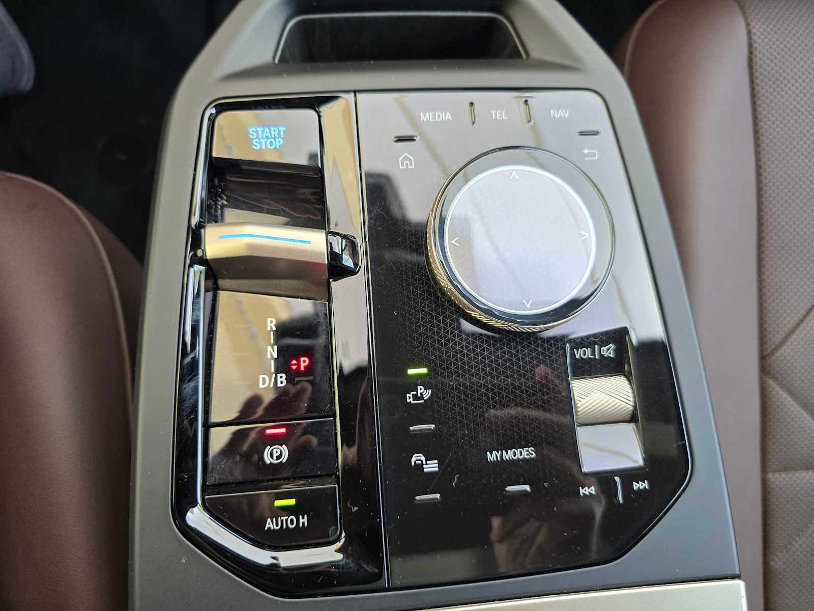 2023 BMW iX xDrive50 xDrive50