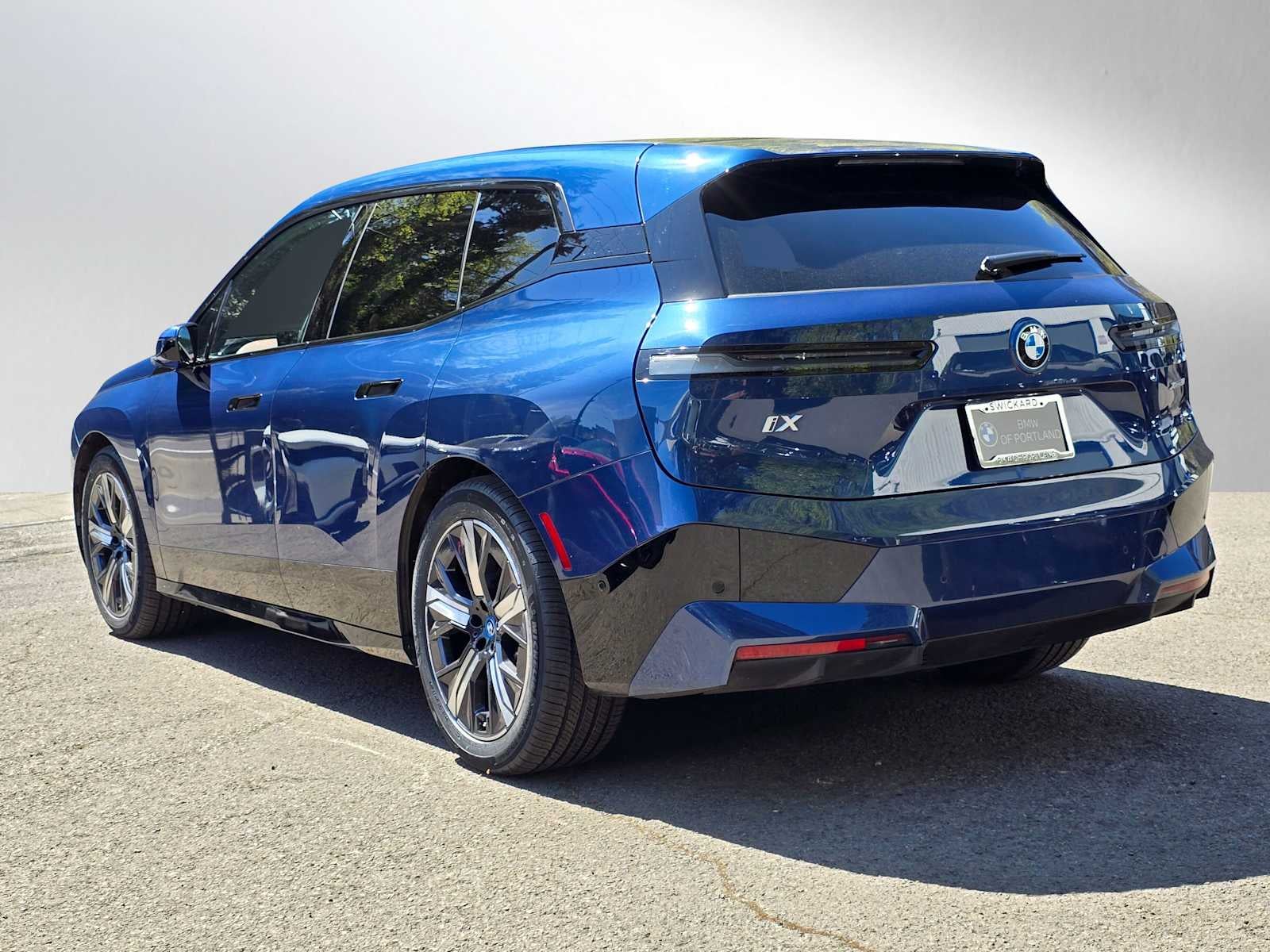 2023 BMW iX xDrive50 xDrive50