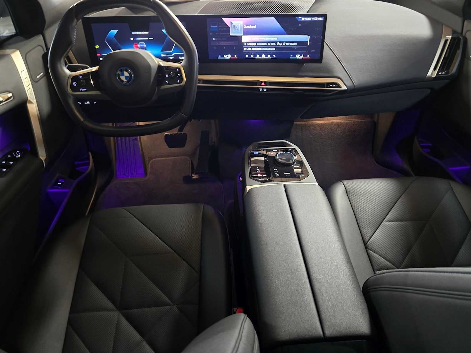 2025 BMW iX xDrive50