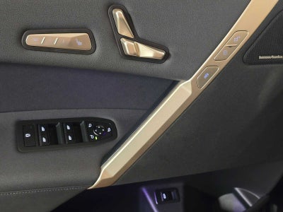2025 BMW iX xDrive50