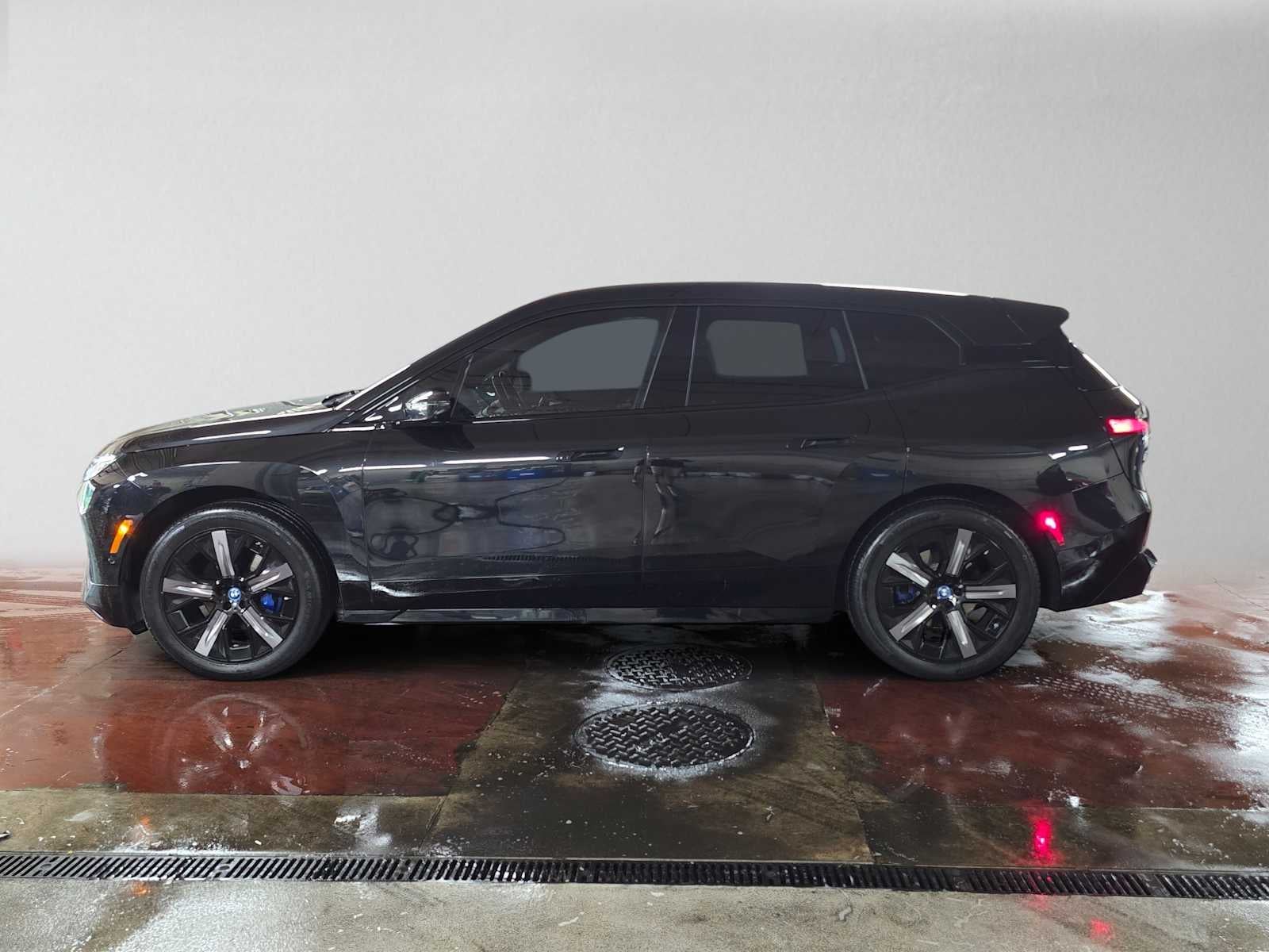 2025 BMW iX xDrive50