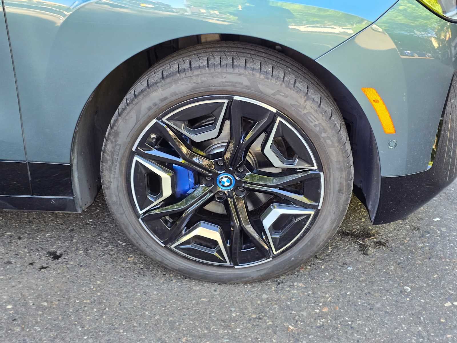 2023 BMW iX xDrive50 xDrive50