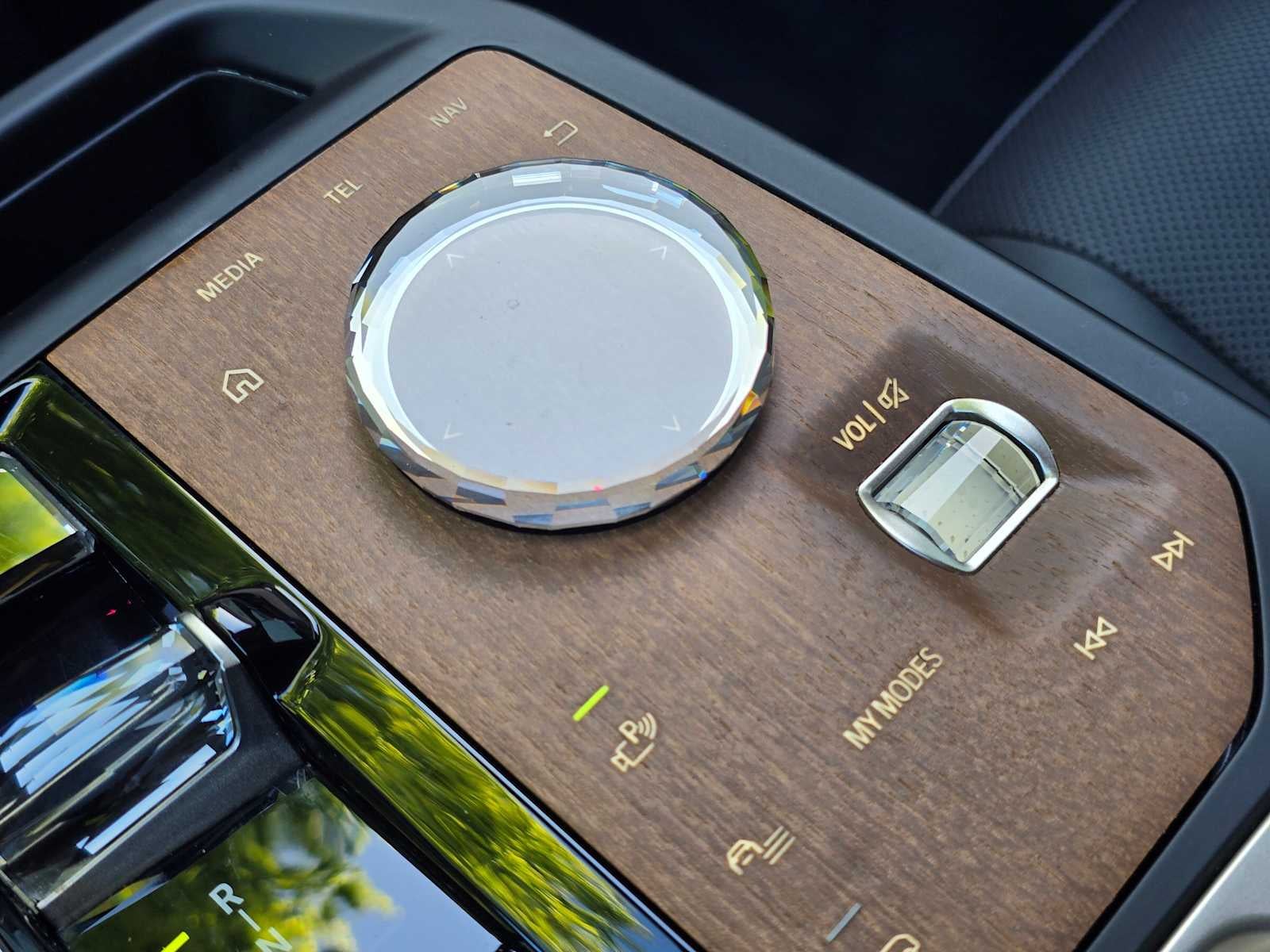 2023 BMW iX xDrive50 xDrive50