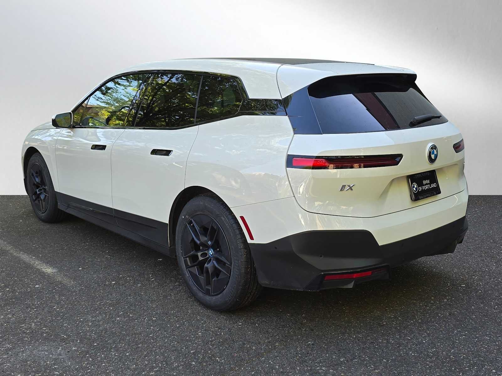 2023 BMW iX xDrive50 xDrive50