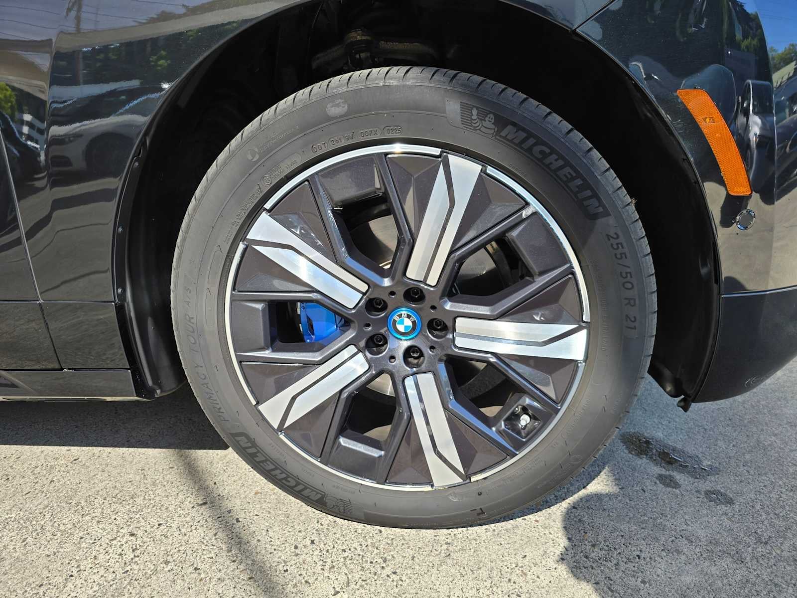 2023 BMW iX xDrive50 xDrive50