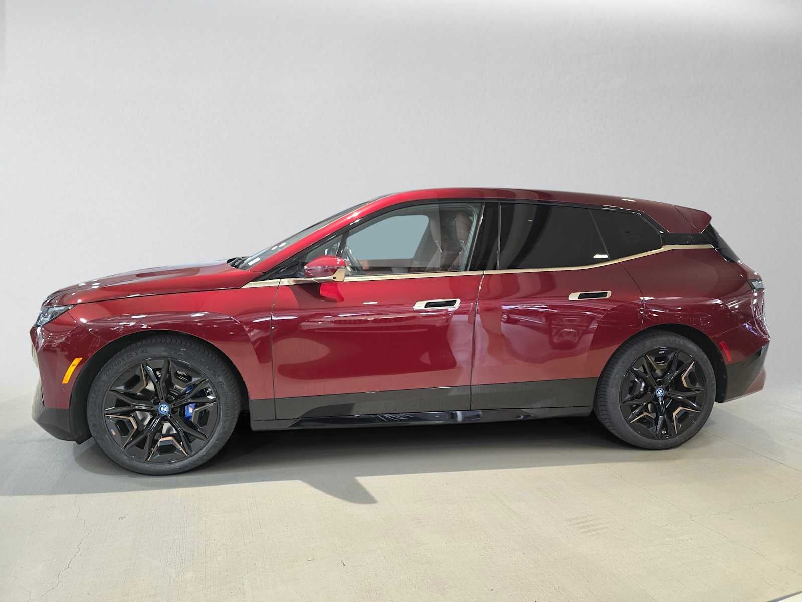 2023 BMW iX M60
