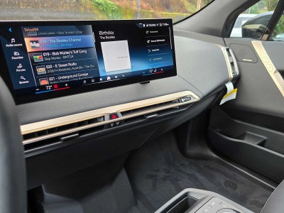 2026 BMW iX xDrive45
