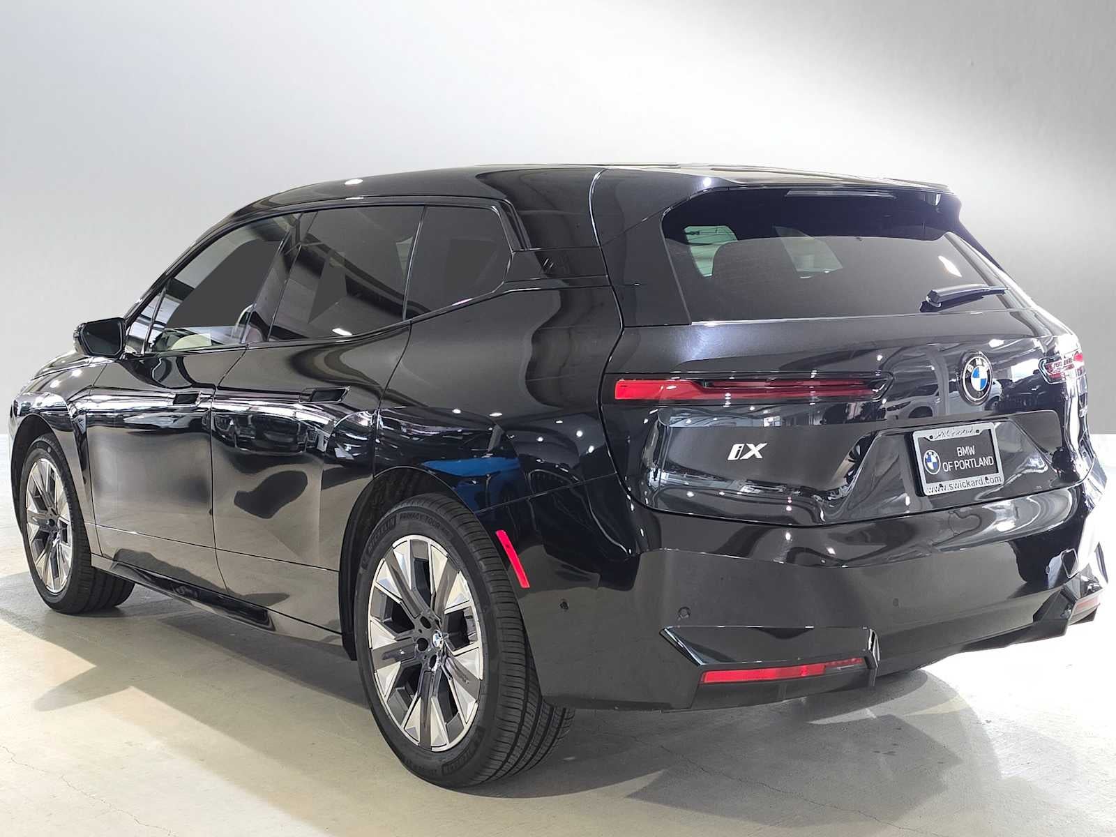2026 BMW iX xDrive45 xDrive45