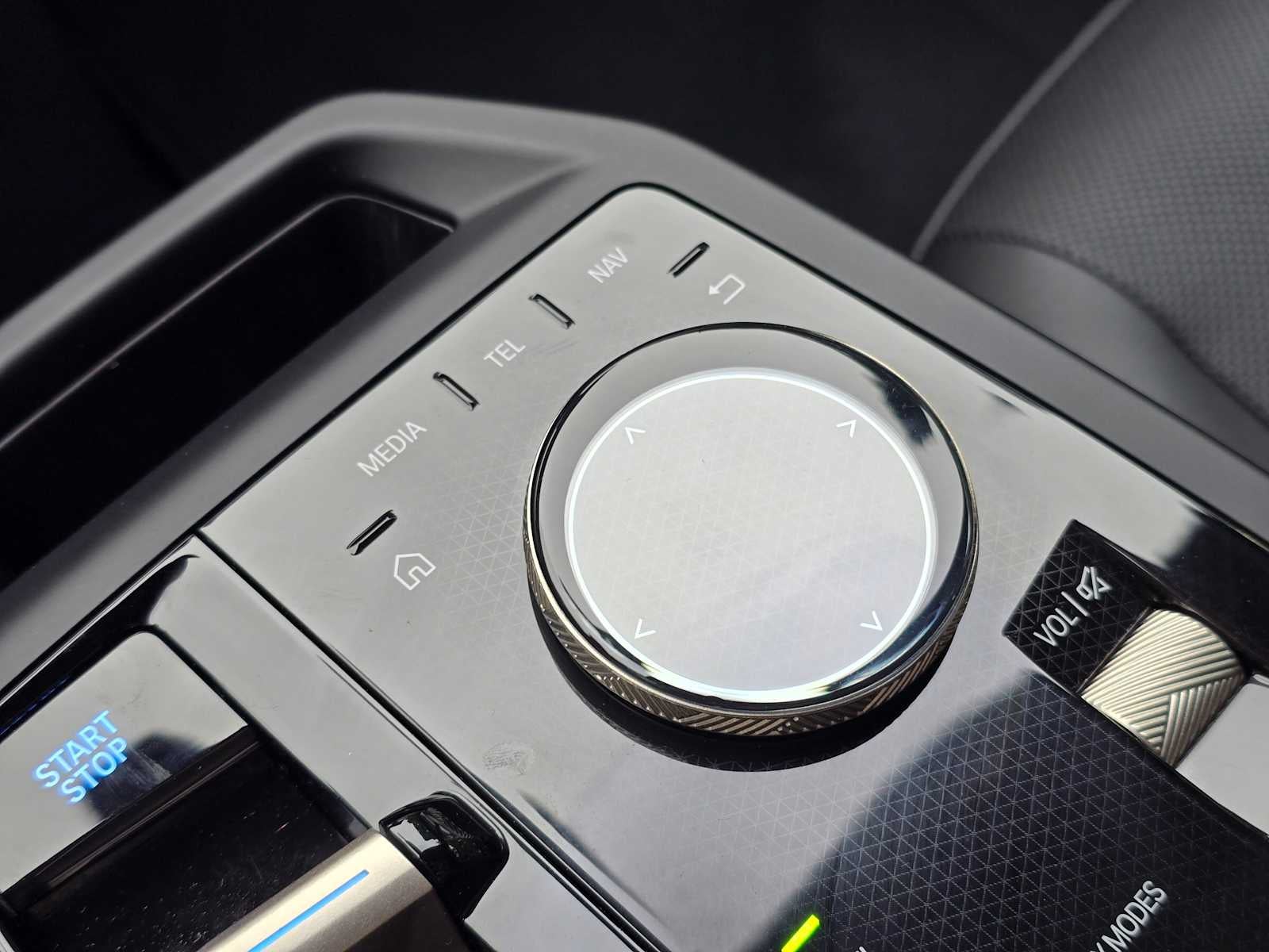 2026 BMW iX xDrive45 xDrive45