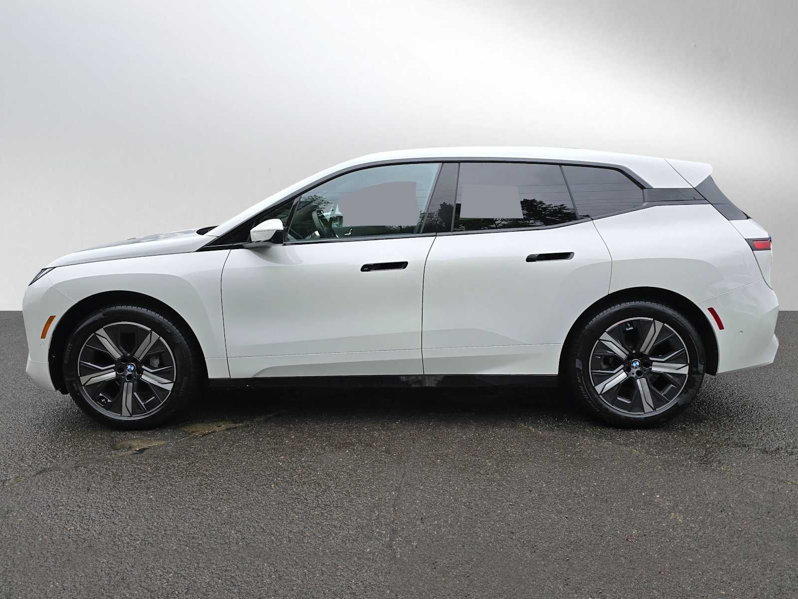 2026 BMW iX xDrive45 xDrive45