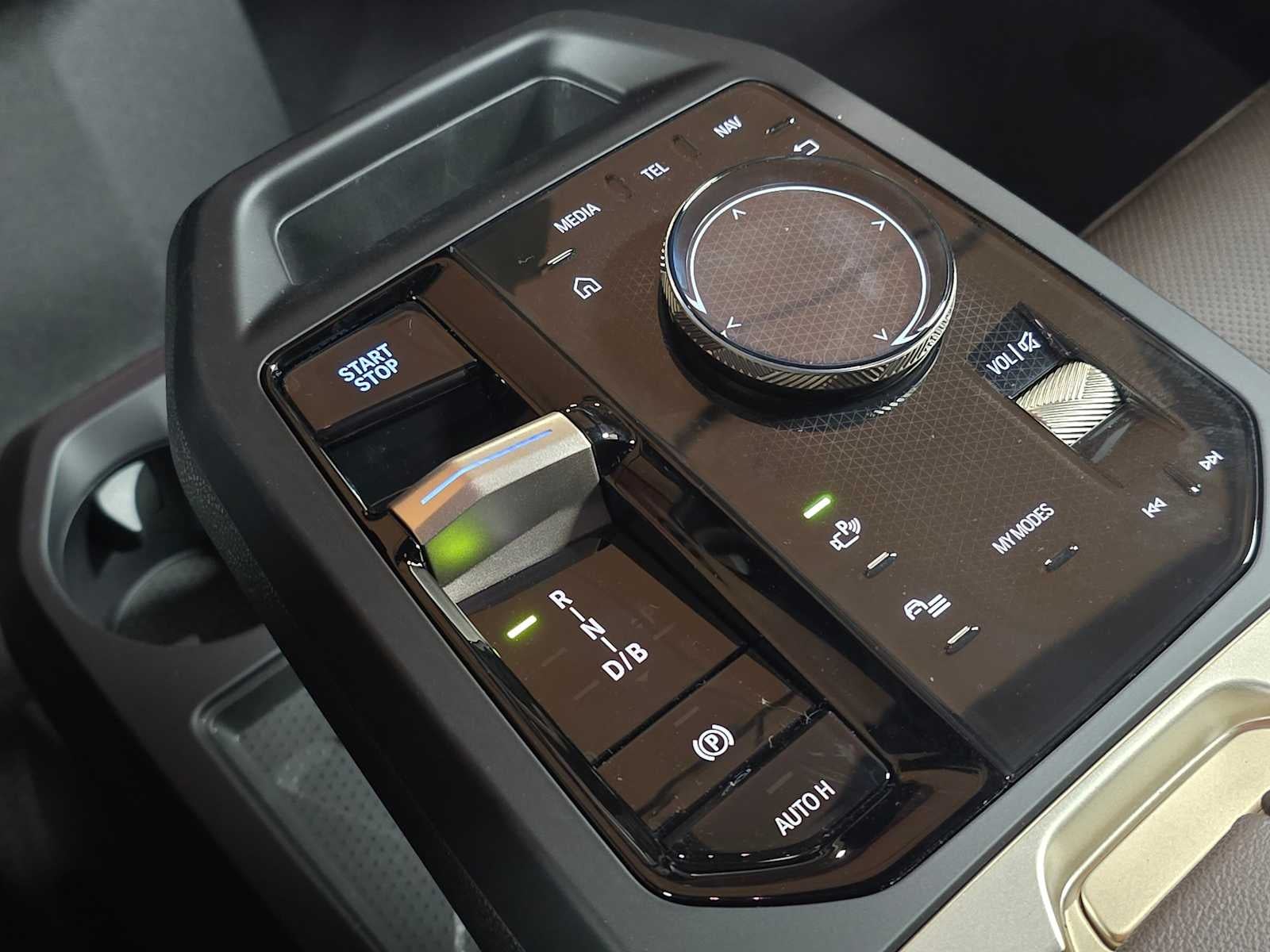 2026 BMW iX xDrive45 xDrive45