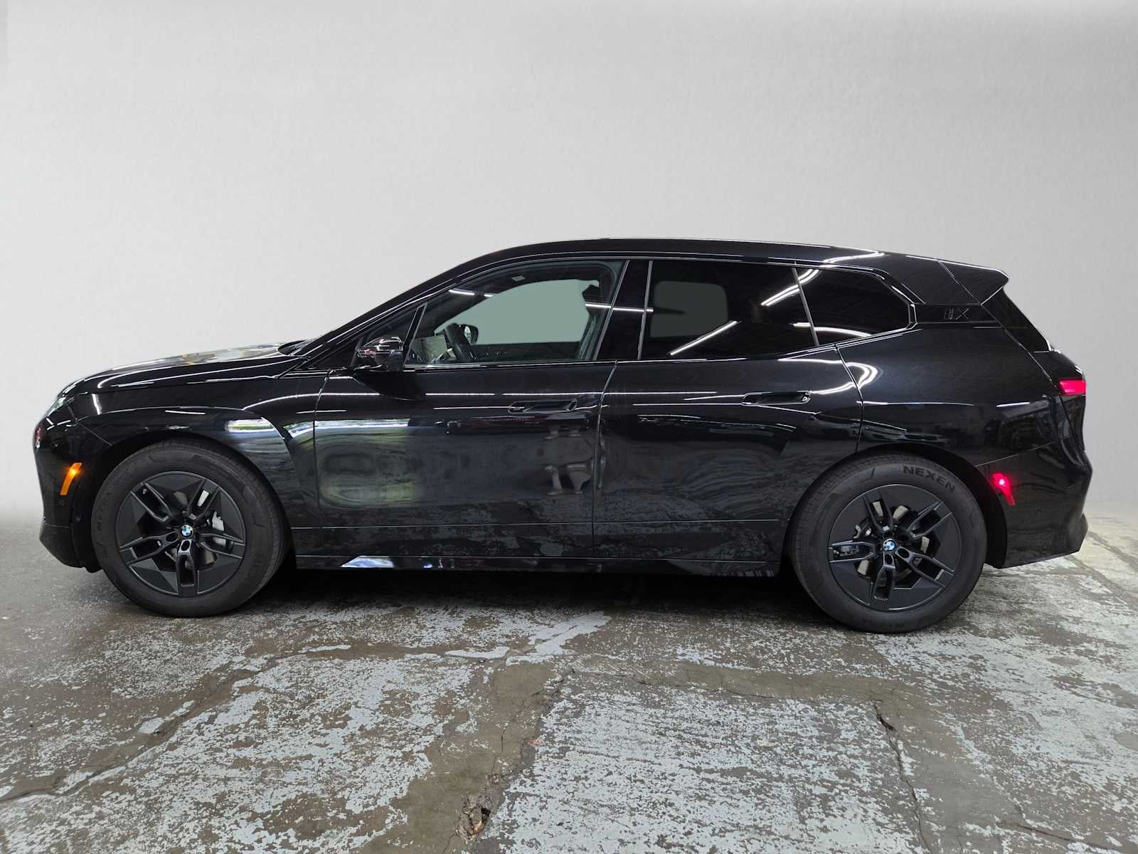 2026 BMW iX xDrive45
