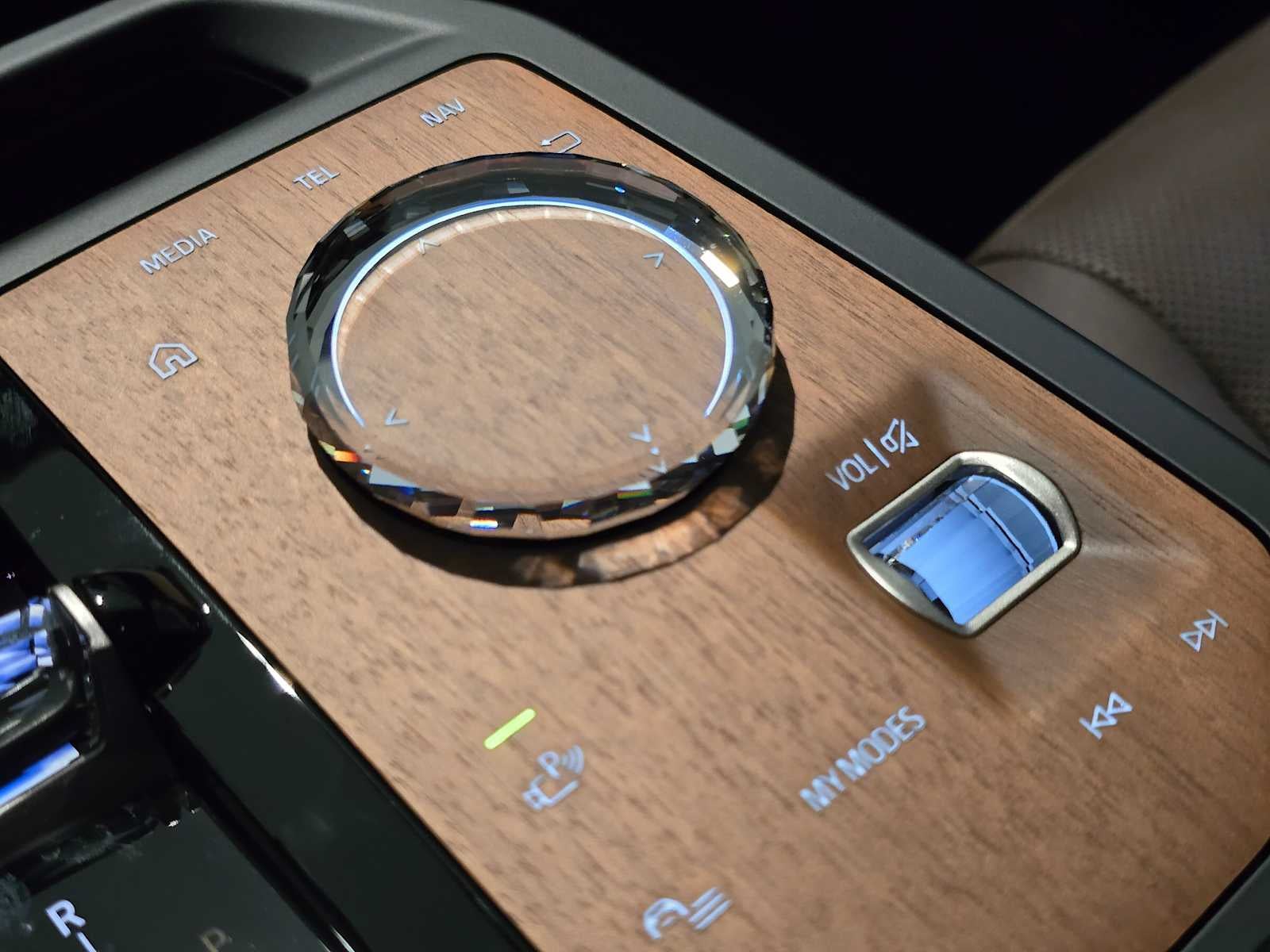 2026 BMW iX xDrive45 xDrive45