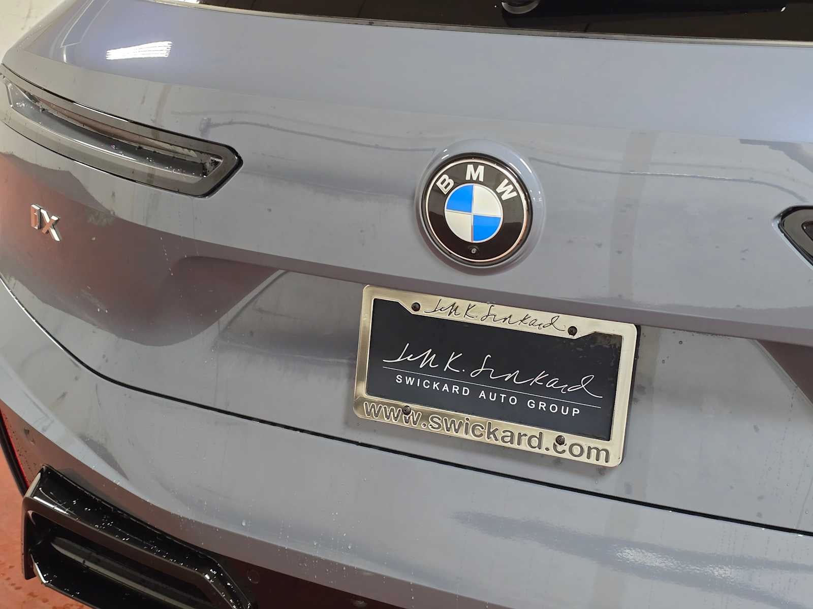 2026 BMW iX xDrive45