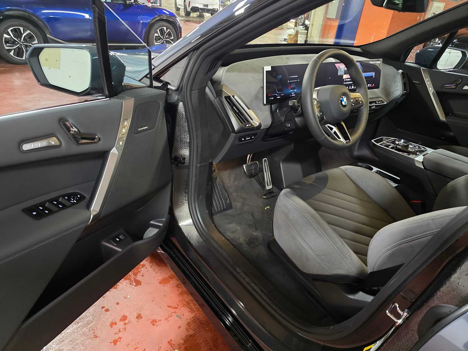 2026 BMW iX xDrive45