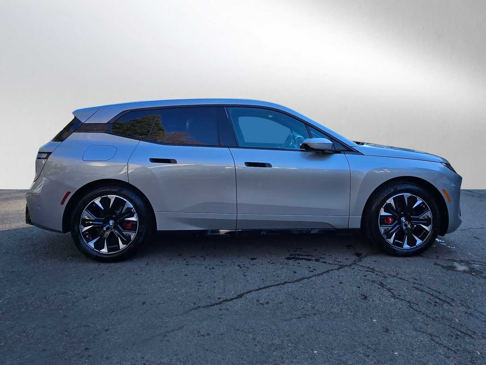 2026 BMW iX xDrive45