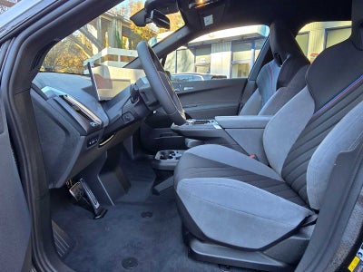 2026 BMW iX xDrive45