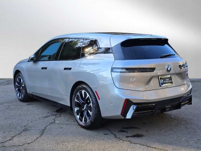 2026 BMW iX xDrive45