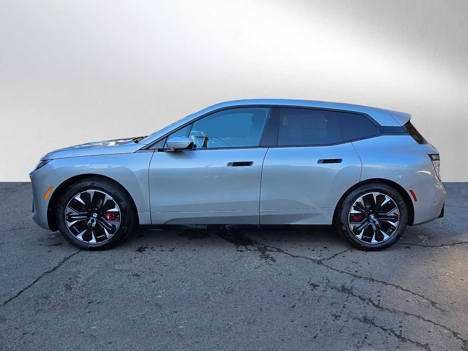 2026 BMW iX xDrive45