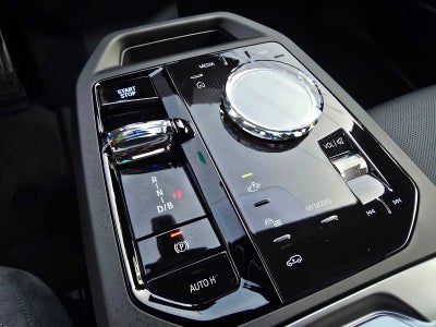 2026 BMW iX xDrive45